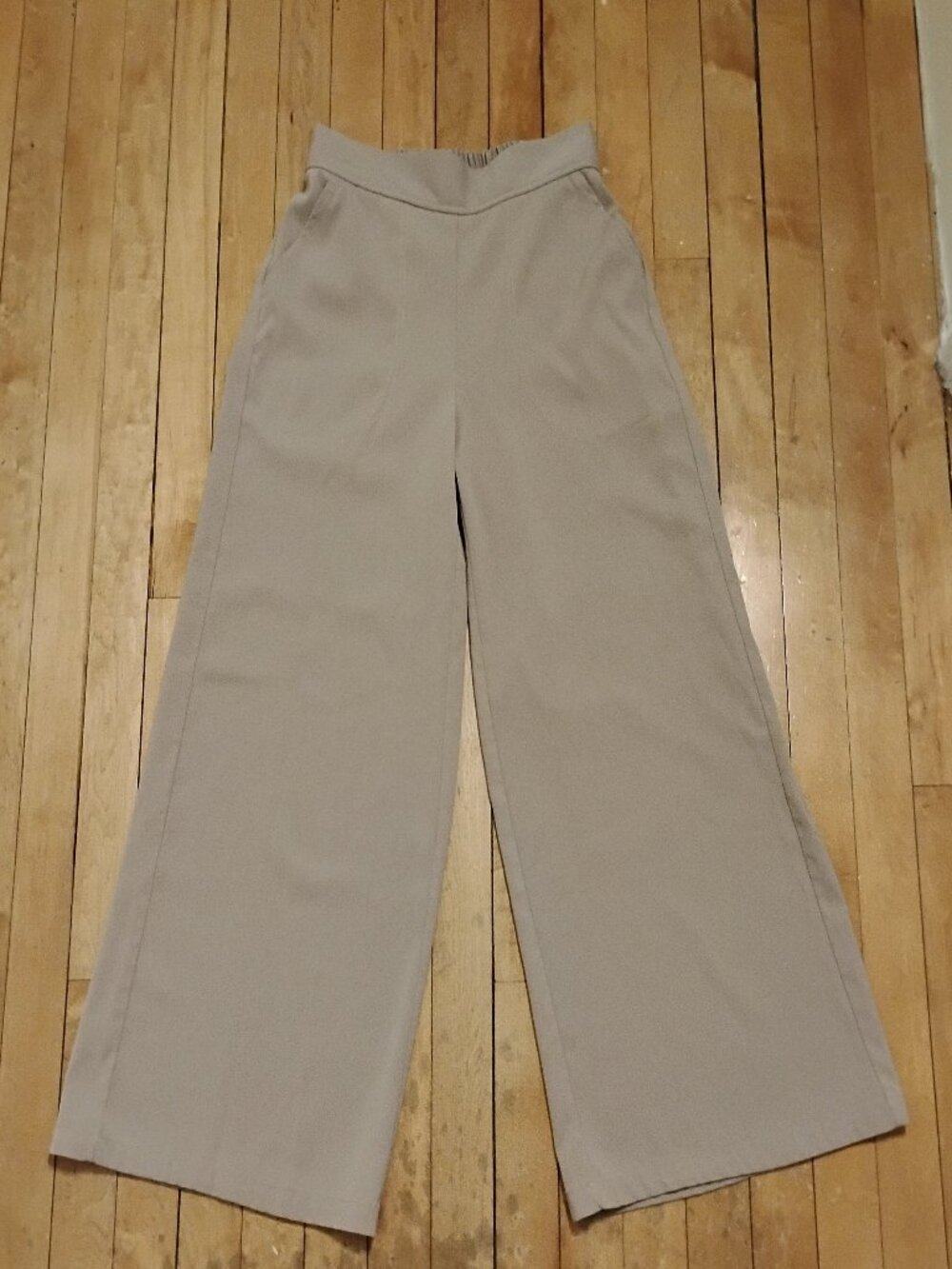 Max Studio Wide Leg Trousers - Picture 2 of 7